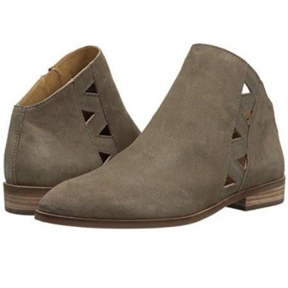 Lucky Brand Womens Jakeela Ankle Taupe Suede Heels Cutout boots shoes sz 7M - Picture 1 of 13